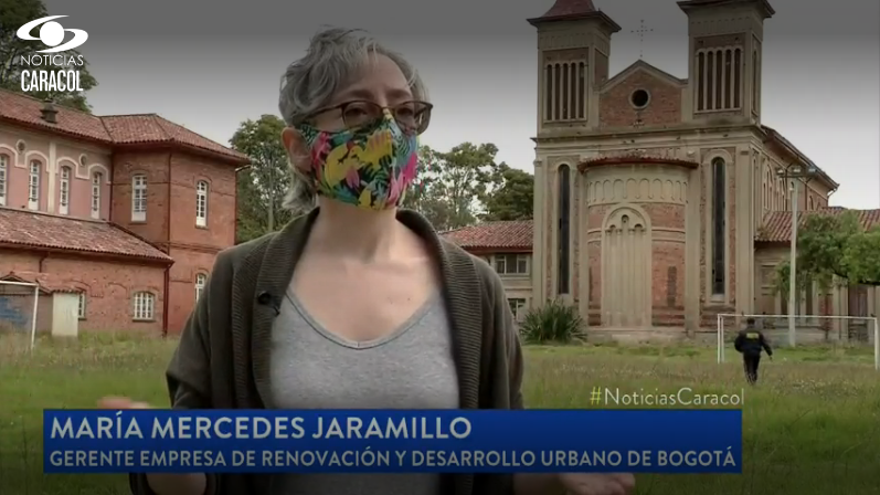 Fotografía de la Gerente María Mercedes Jaramillo en entrevista a Noticias Caracol