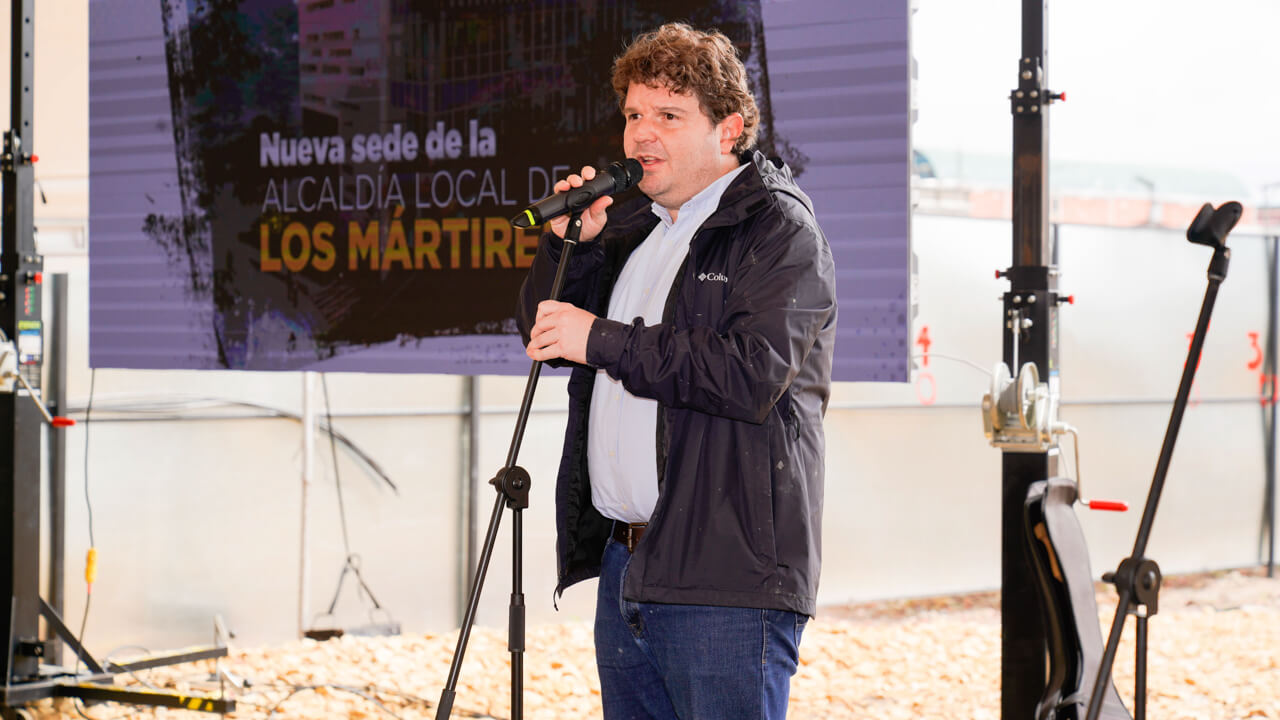 Fotografía evento nueva sede de la Alcaldía Local de Los Mártires