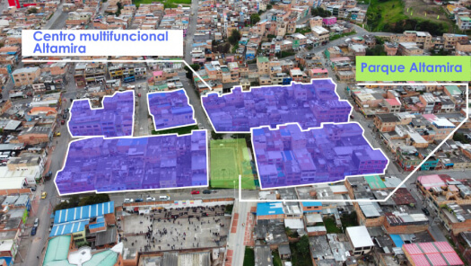 Delimitación en el plano de los centros multifuncionales Altamira y La Gloria 