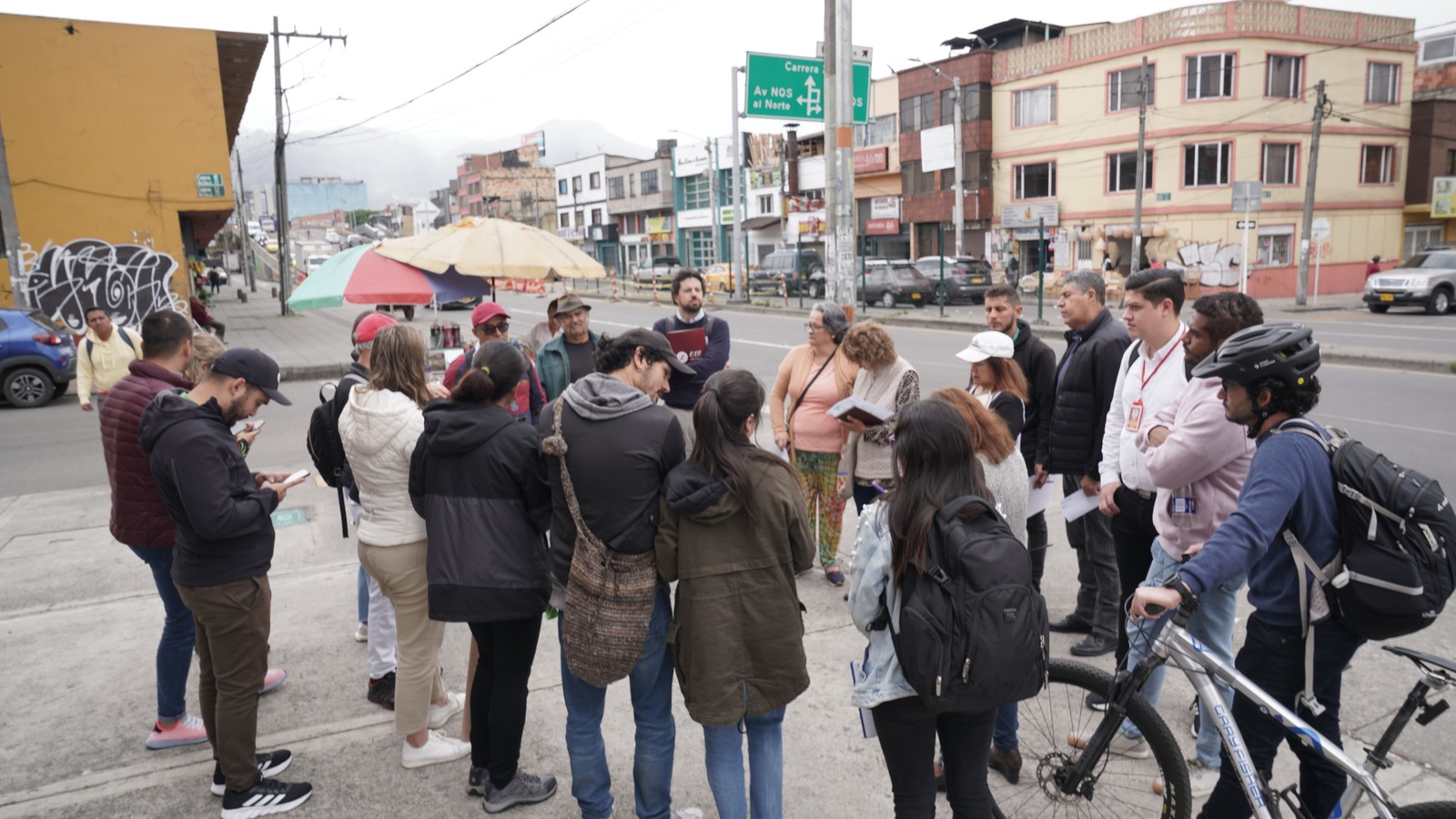 Con participación de los líderes de las Juntas de Acción Comunal, RenoBo y Secretaría de Planeación formulan la ´Calle 72 Actuación Estratégica´ 