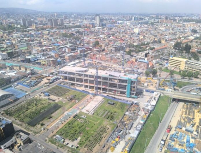 Panorámica de Bogotá desde el aire