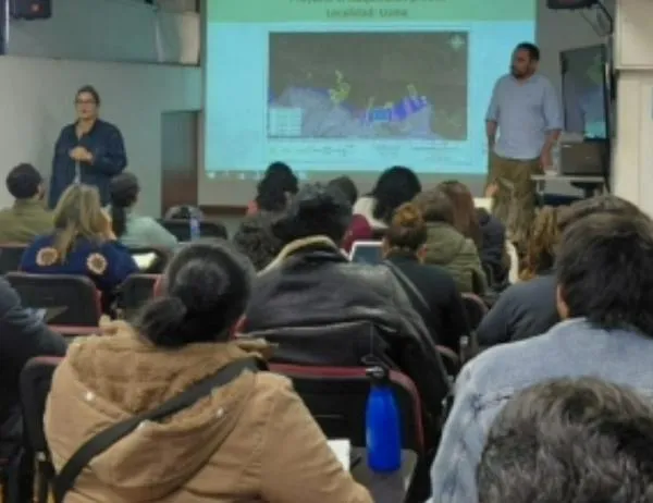 Foto secretaría distrital de gobierno en reunión